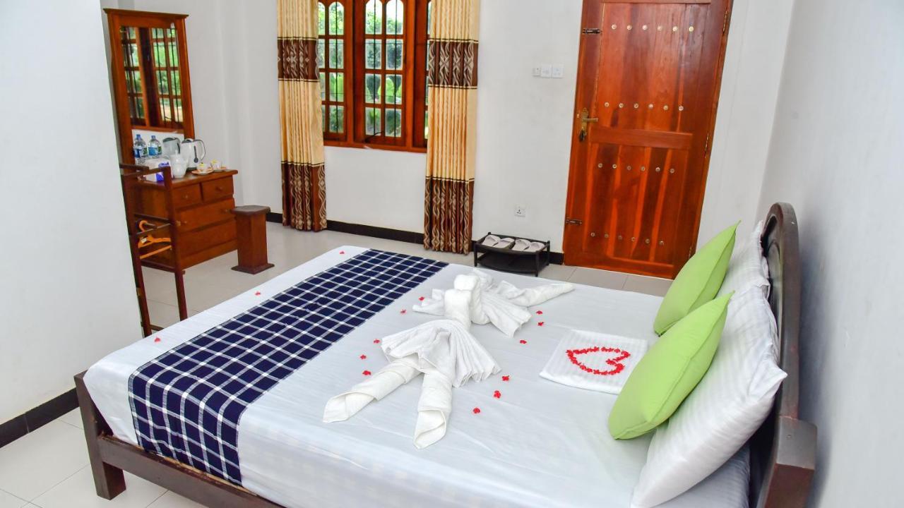 The King'S Garden Resort Dambulla Exterior photo